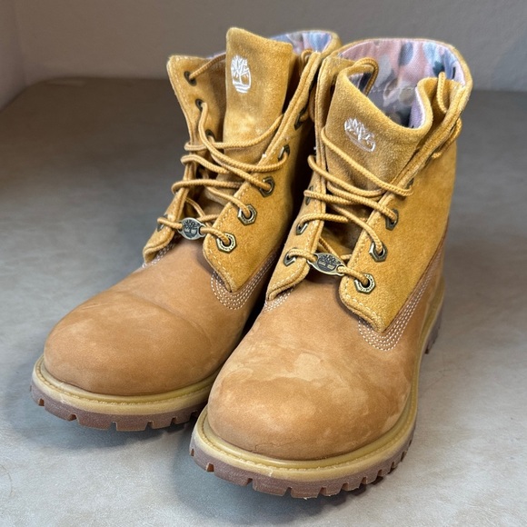 Timberland Women's Fold Down Waterproof Boots -A2MF6-Wheat Nubuck Leather Sz 7 - Picture 8 of 8